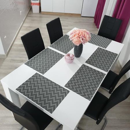 Apartman Luma Baška Voda Eksteriør bilde