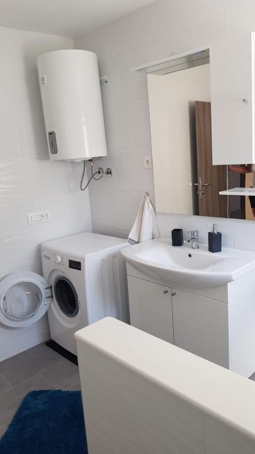 Apartman Luma Baška Voda Eksteriør bilde